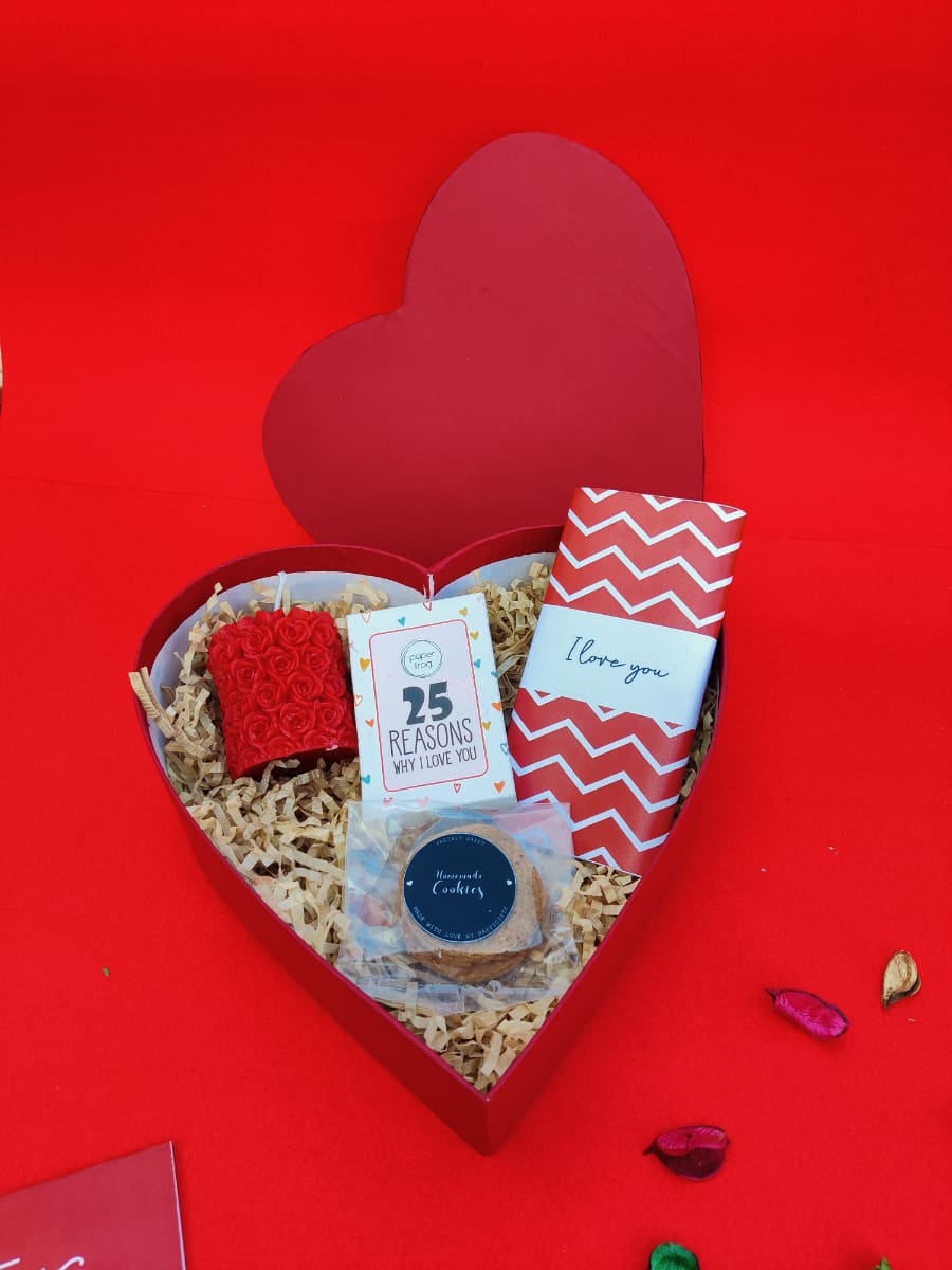 Gift Hampers Online Customised Gift Hampers HappyGifts